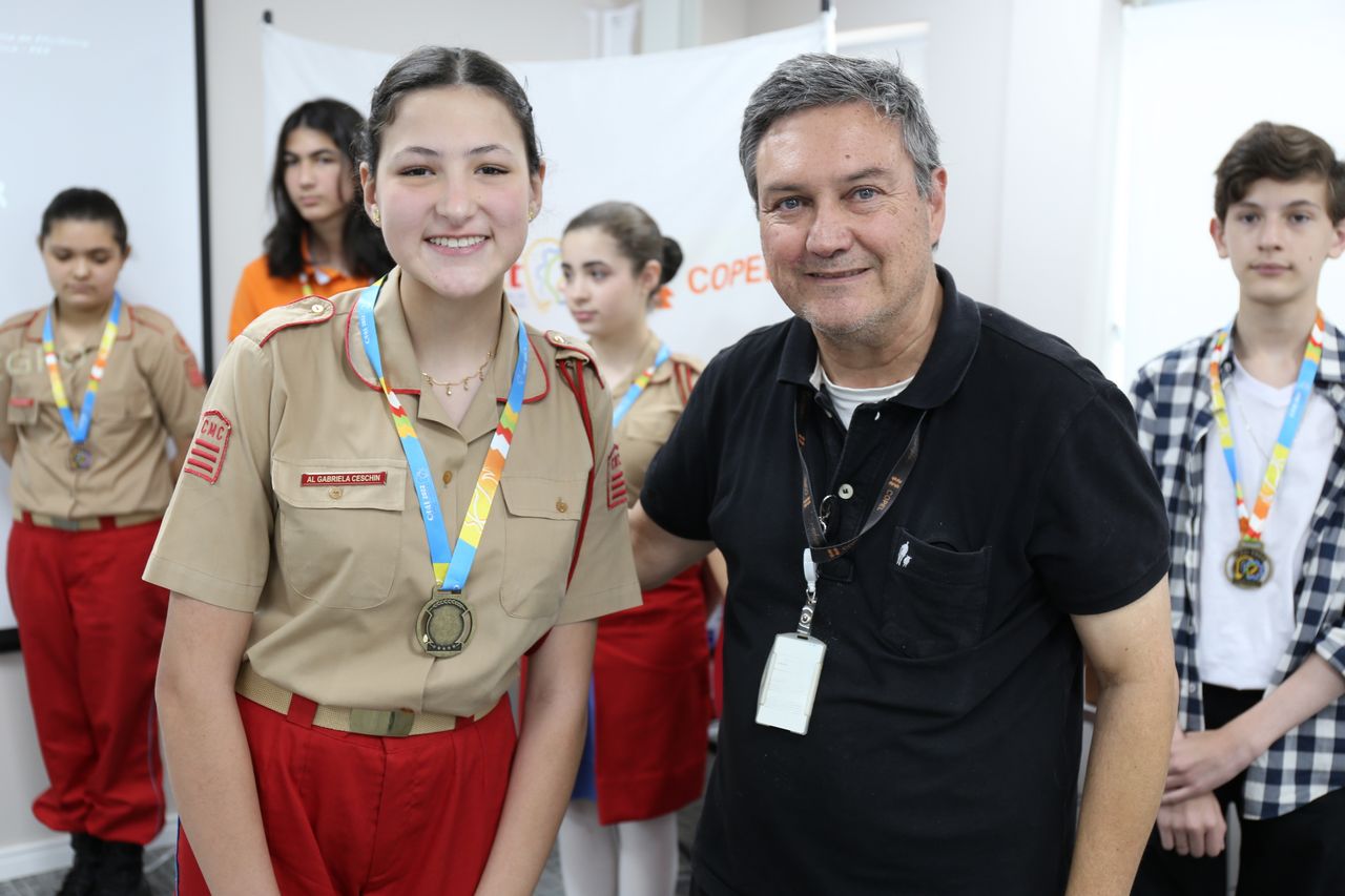 onee_entrega_de_medalhas_em_curitiba_7_1_55c01